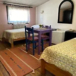 Hondo Rooms & Apartments