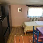 Hondo Rooms & Apartments
